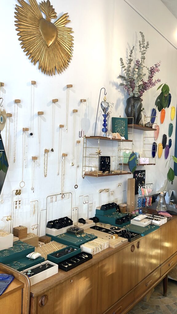 Un très large choix des Bijoux By Sidonie plaqué or 24K, proposés dans notre conceptstore à Marseille